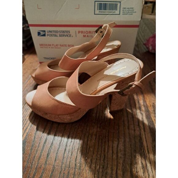 7.5 Adrienne Vittadini Yancy Tan Peep Toe Platform Chunky High Heel Dress Shoes - Picture 3 of 7